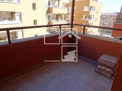 Inmueble en pla del remei, Barcelona