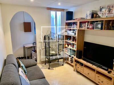 Local en DE LA SALUD , Badalona Barcelona