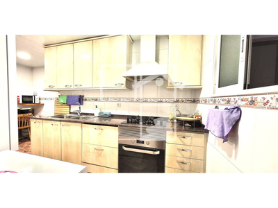 Local en Calle Dalmau    , Santa Coloma de Gramanet Barcelona