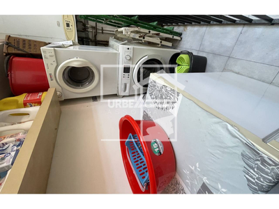 Inmueble en Calle Pere Sanfeliu    1º , Barcelona